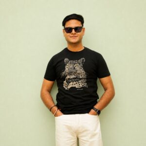 Eye of the Leopard T-Shirt (Black)